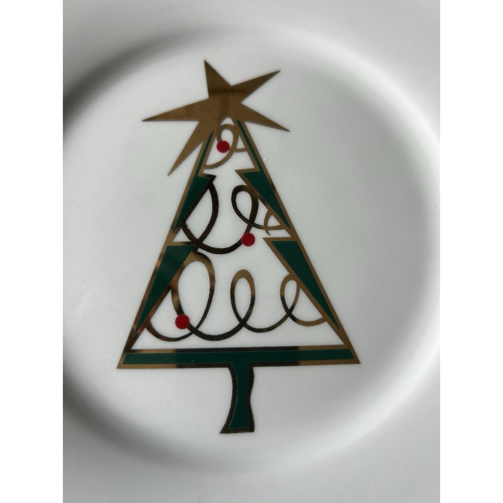 Pier One Plate Set Christmas Tree 4 Lunch Salad Dessert Appetizer Green Gold